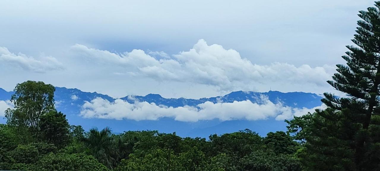 The Cocoon Bed and Breakfast Dehradun Buitenkant foto