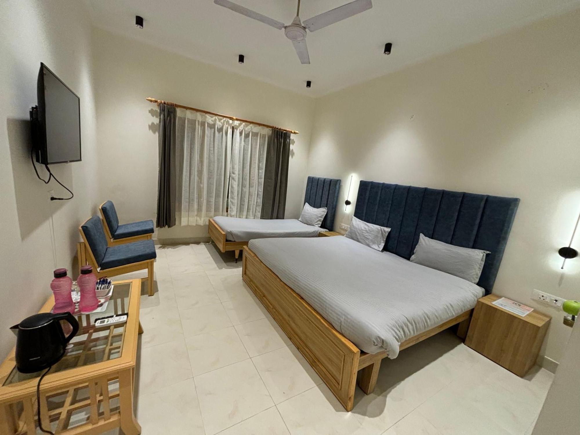 The Cocoon Bed and Breakfast Dehradun Buitenkant foto
